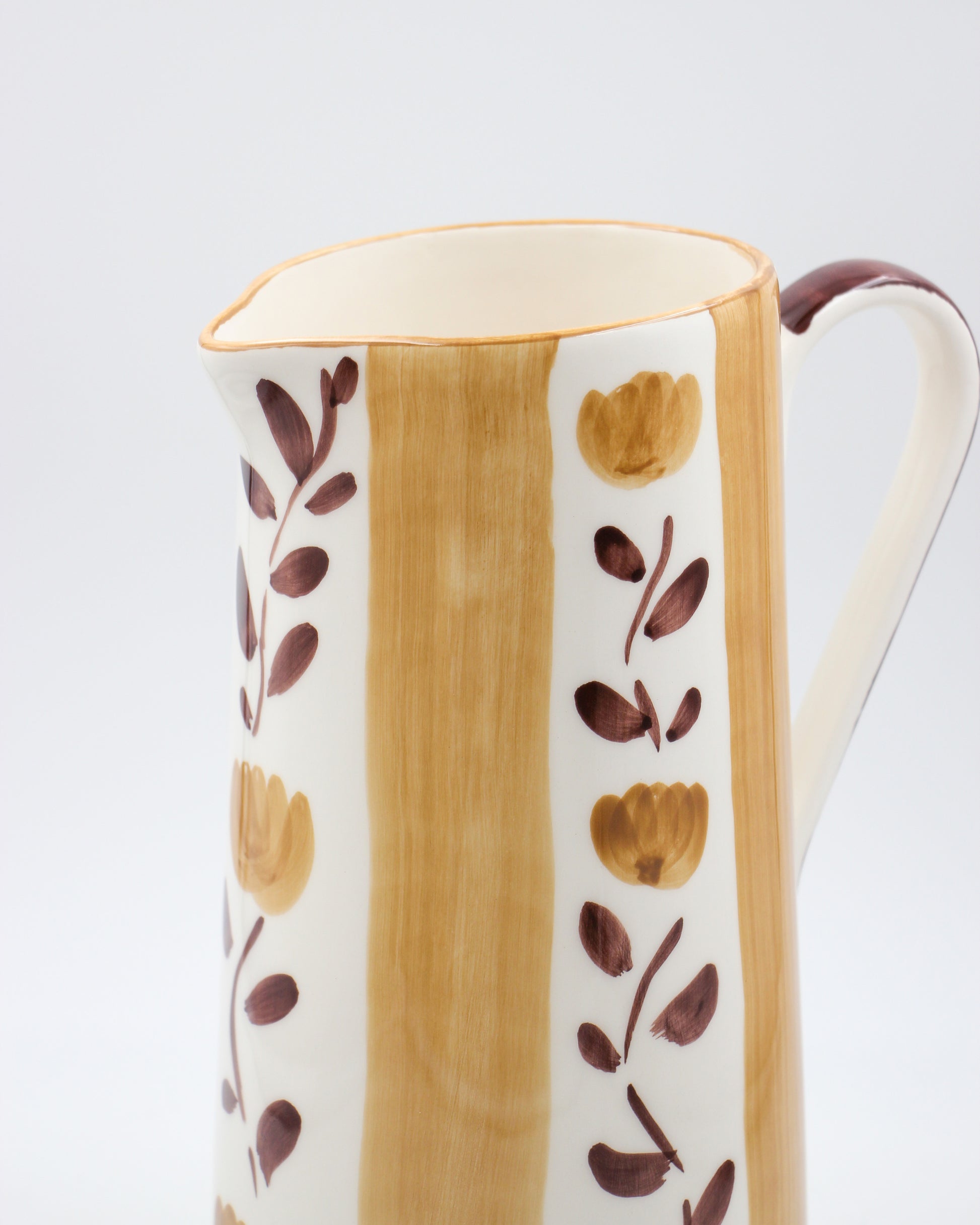 Dolce Latte Ceramic Pitcher detail