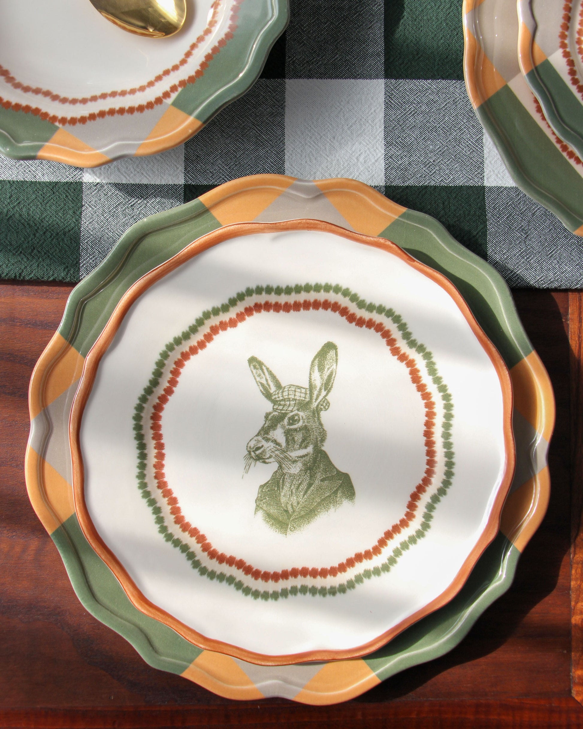 Golega dinner plate and sir whiskerhop dessert plate
