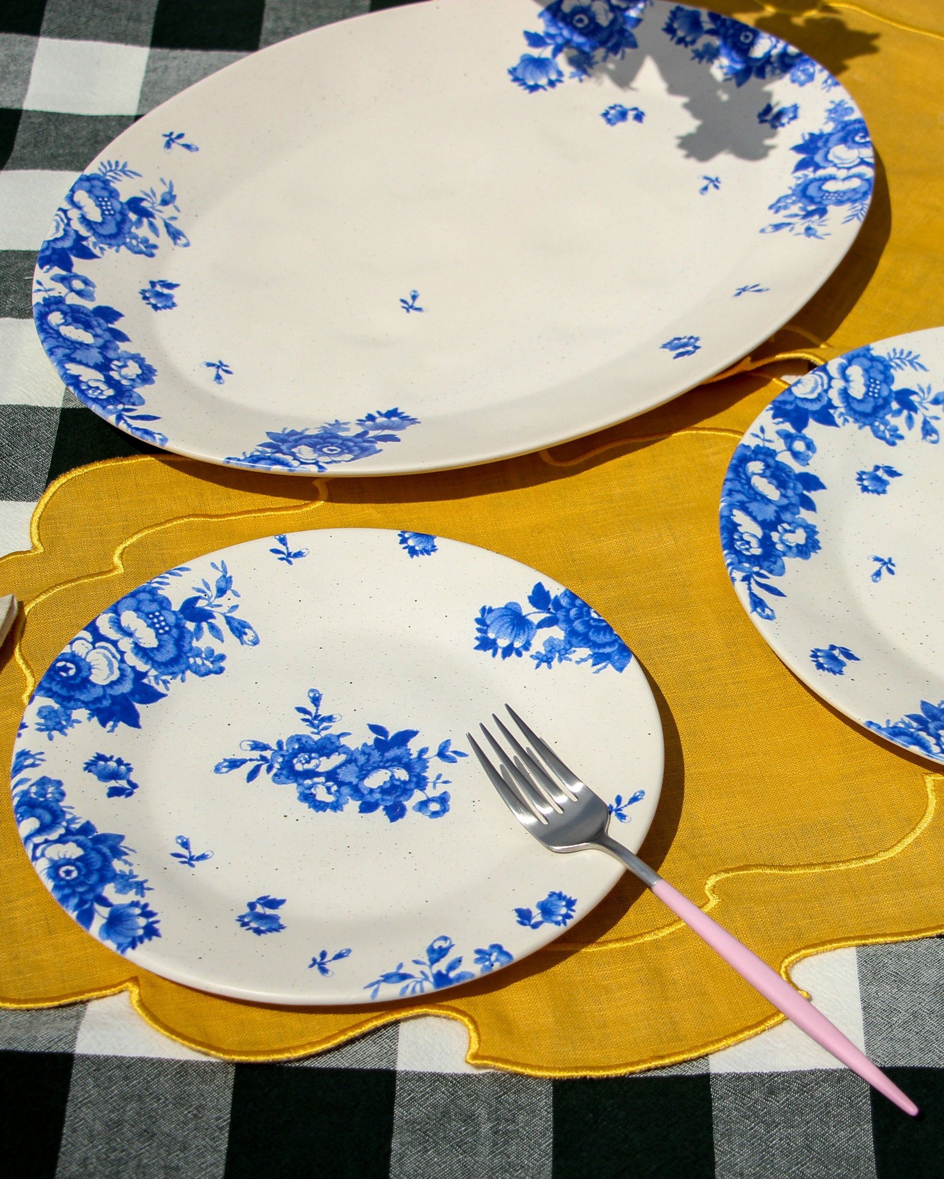  Vintage Flowers Blue Serveware